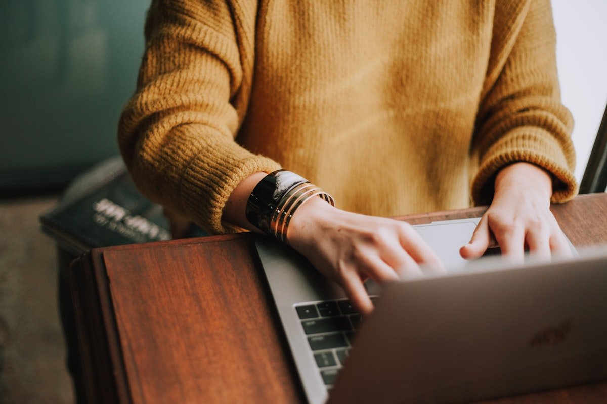 What actually makes a B2B offer worth a form fill